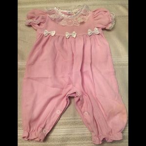 One piece outfit